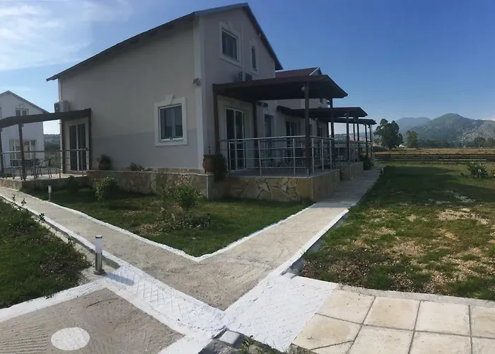 Daphne's Boutique דירה