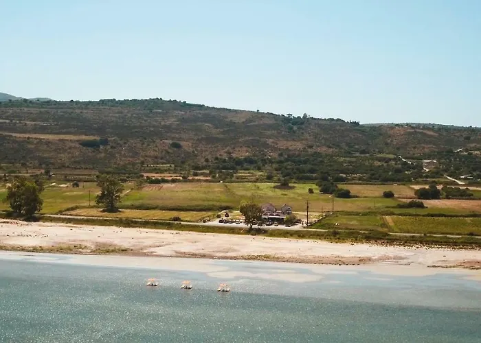 Daphne's Boutique 아파트 Livádhion